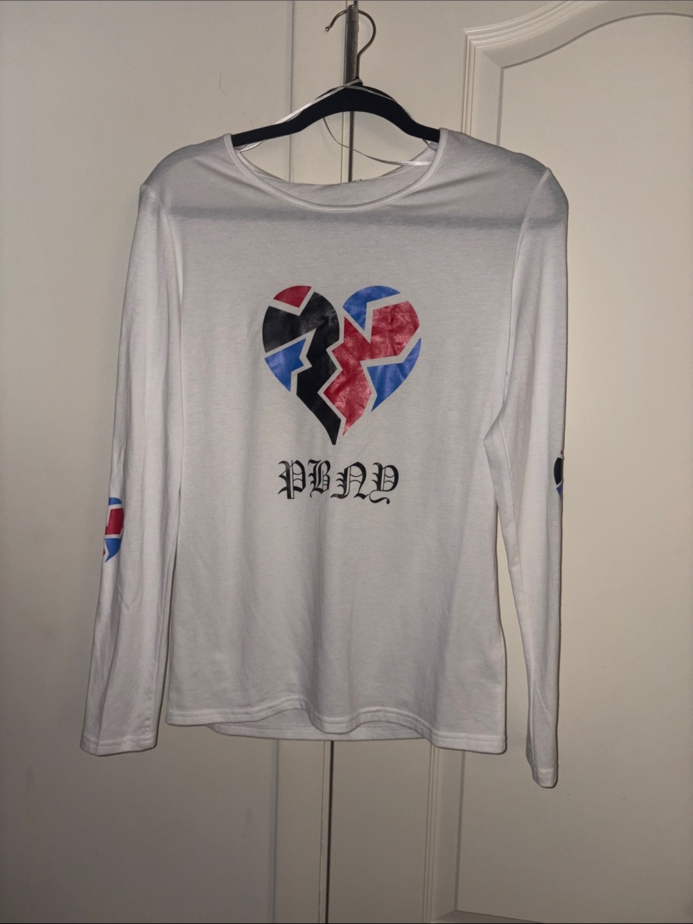 H&M White Long Sleeve Tee with Red, Blue & Black Broken Heart Graphic